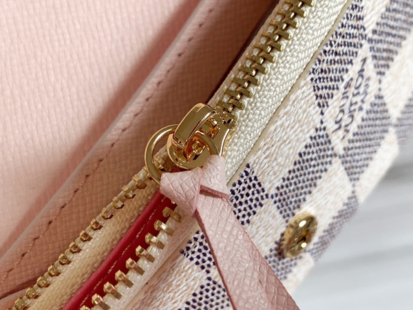 LVコピーウォレット素材ディテール